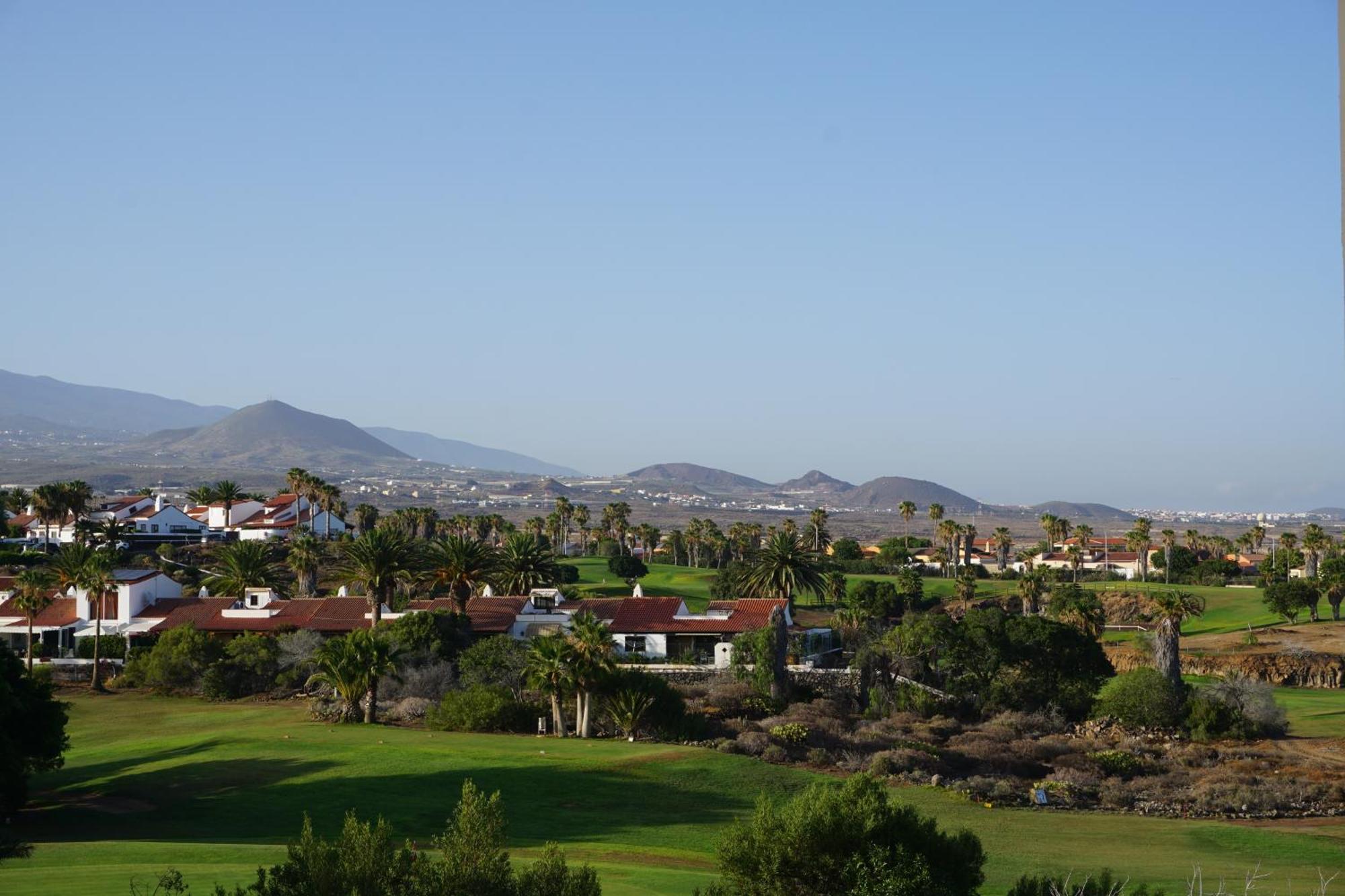 Golf Del Sur Apartment - Magnificent Panorama Of The Ocean, El Teide, And Montana Roja San Miguel de Abona Eksteriør billede